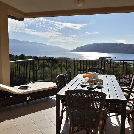 Haus Mit Meerblick Lopar Exterior photo