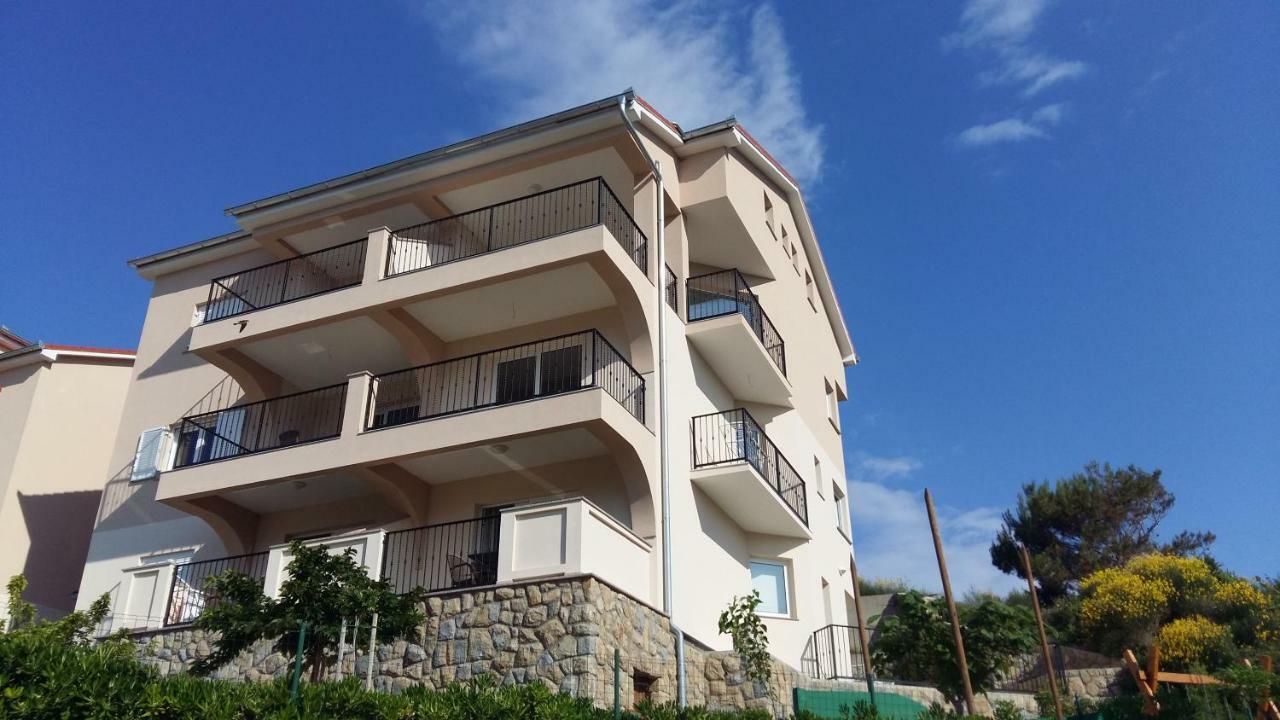 Haus Mit Meerblick Lopar Exterior photo