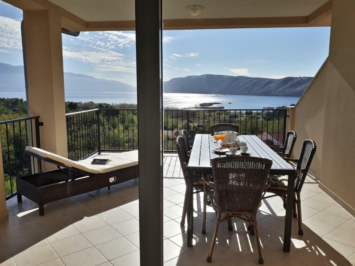 Haus Mit Meerblick Lopar Exterior photo